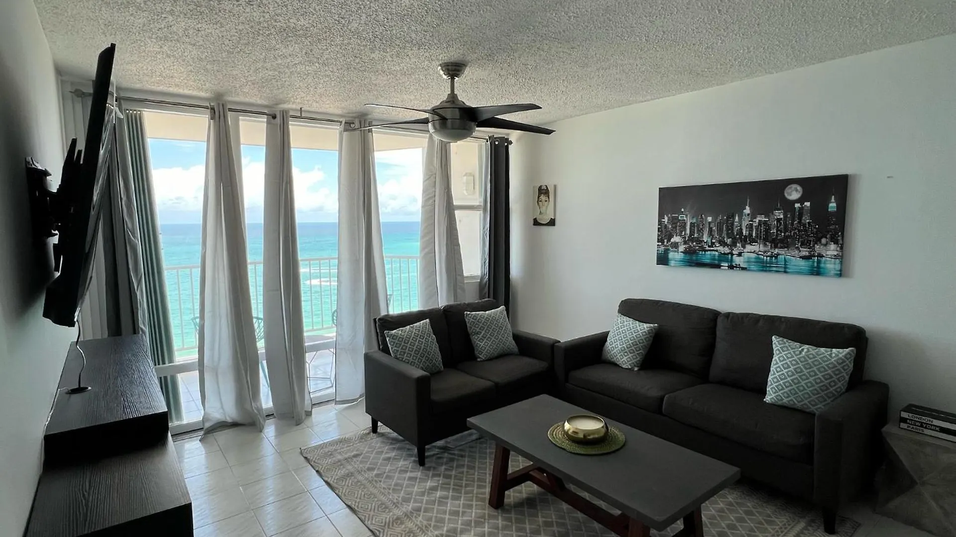 شقة Gorgeous Ocean View 1Br W/Beach Acess & Pool سان خوان